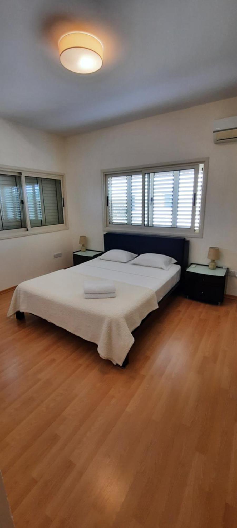 Villa Larnaca Bay Resort 보로클리니 외부 사진