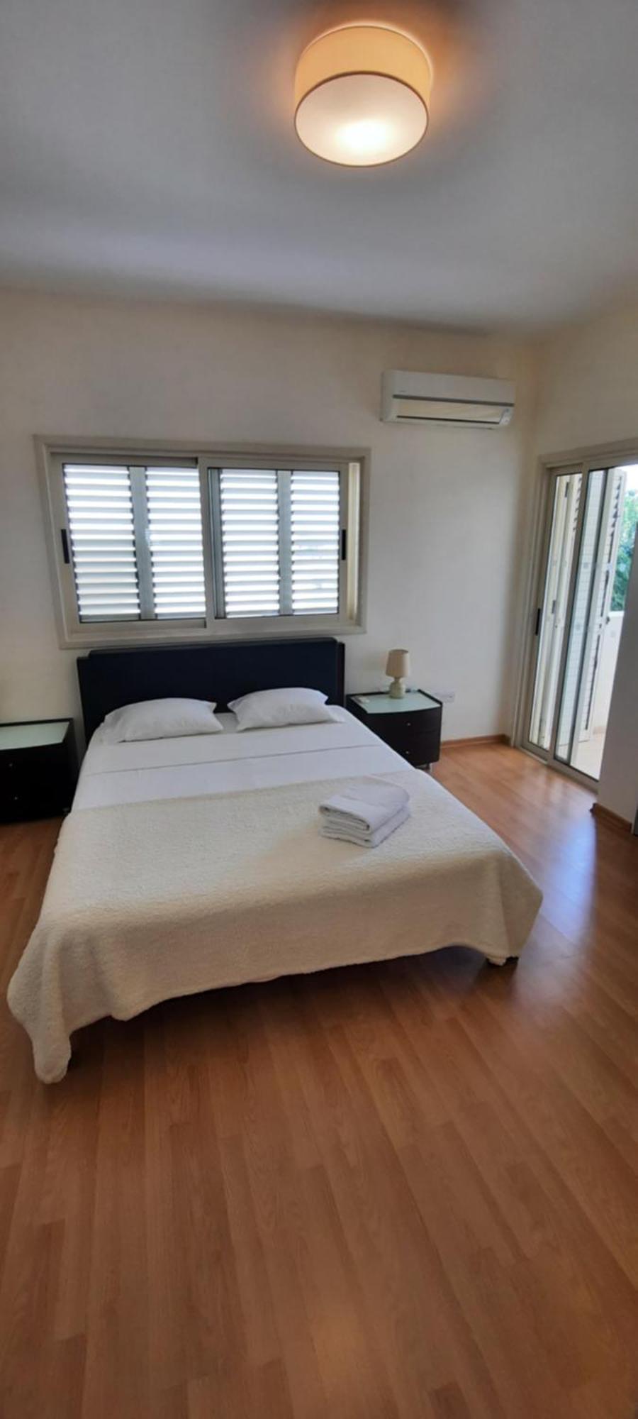 Villa Larnaca Bay Resort 보로클리니 외부 사진